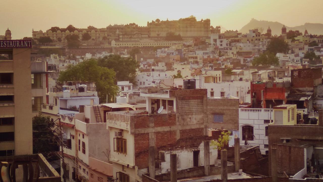 Eltravo - Hostel Udaipur Kültér fotó